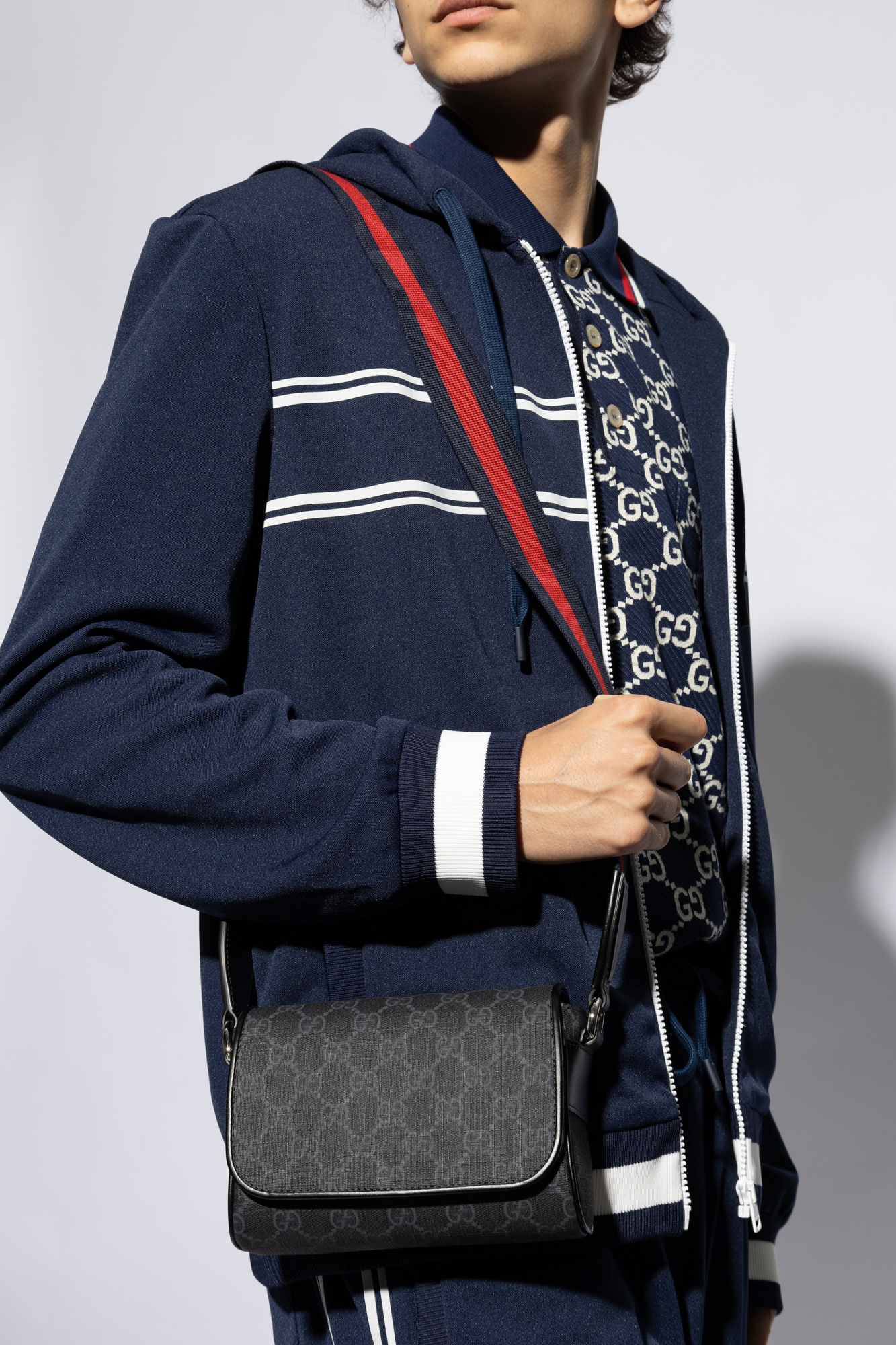 Gucci se surpasse en proposant un | SchaferandweinerShops